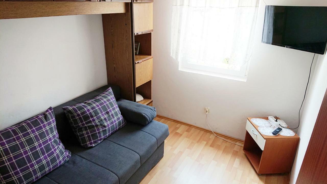 Apartman Ivanka Apartment Vir Exterior foto