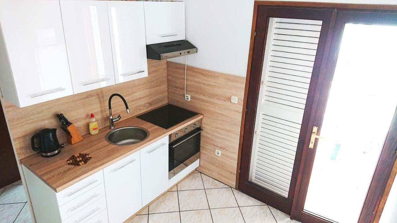 Apartman Ivanka Apartment Vir Exterior foto