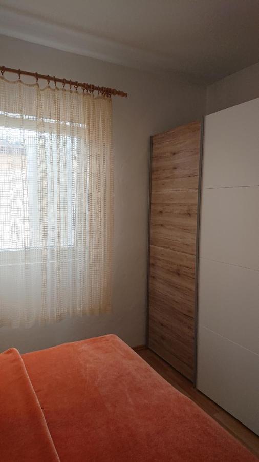 Apartman Ivanka Apartment Vir Exterior foto